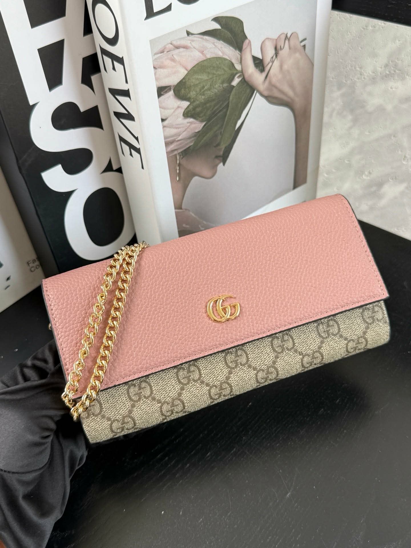 GG Two Toned Shoulder Bag