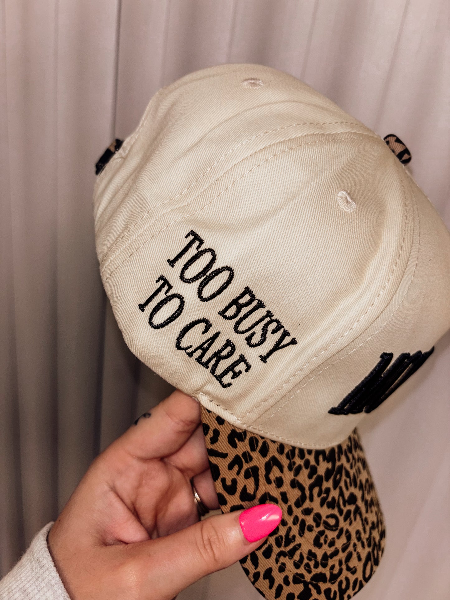 MOMMIN Trucker Hats - RTS